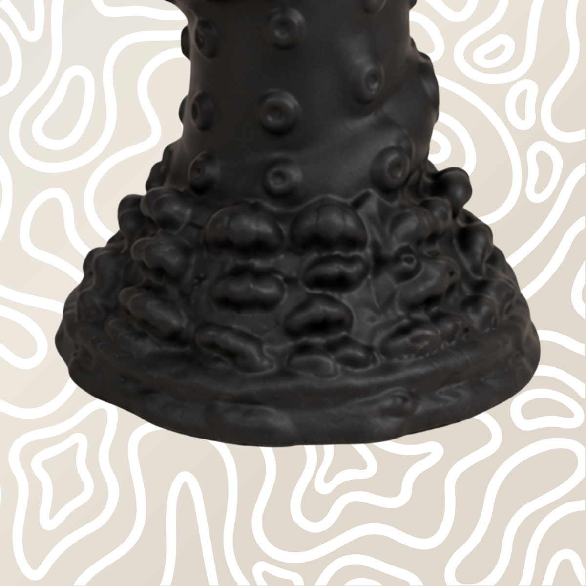 Dildo Tentáculo Negro Con Ventosa Texturizado Monster Dong Kraken - Image 4
